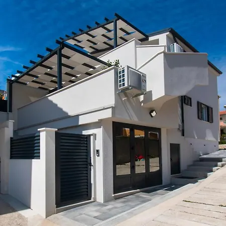 Apartmani Monika Zaboric Exterior photo