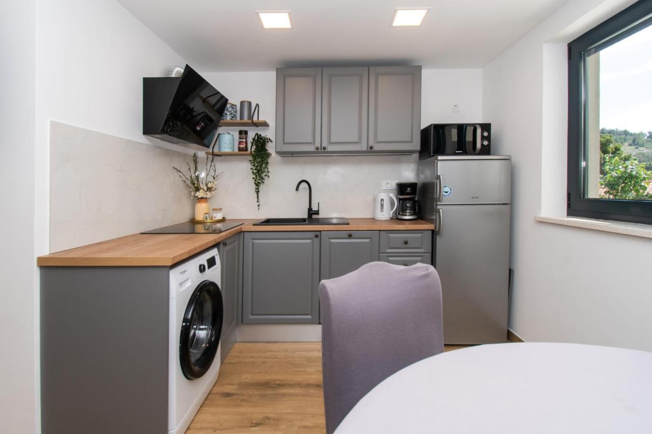 Monika Apartment